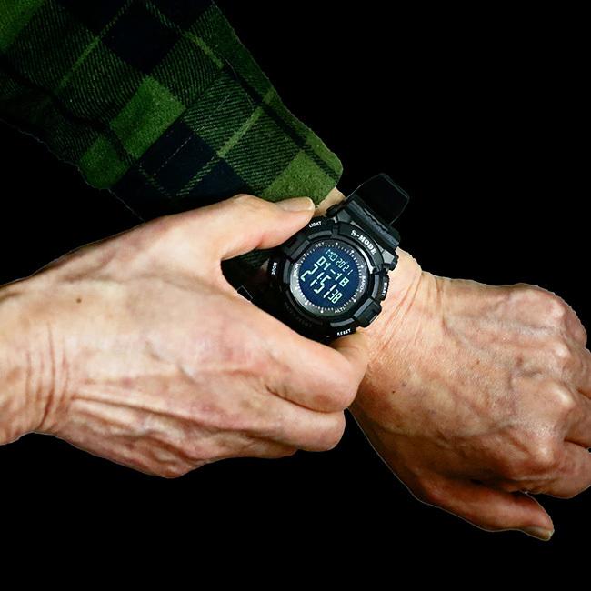 高度計付き 多機能 ウォッチ Sm Hpw05 腕時計 メンズ 男性 ウォーキング 登山 ハイキング 山登り アウトドア 1 2w Ko4 キレイスポット 通販 Yahoo ショッピング