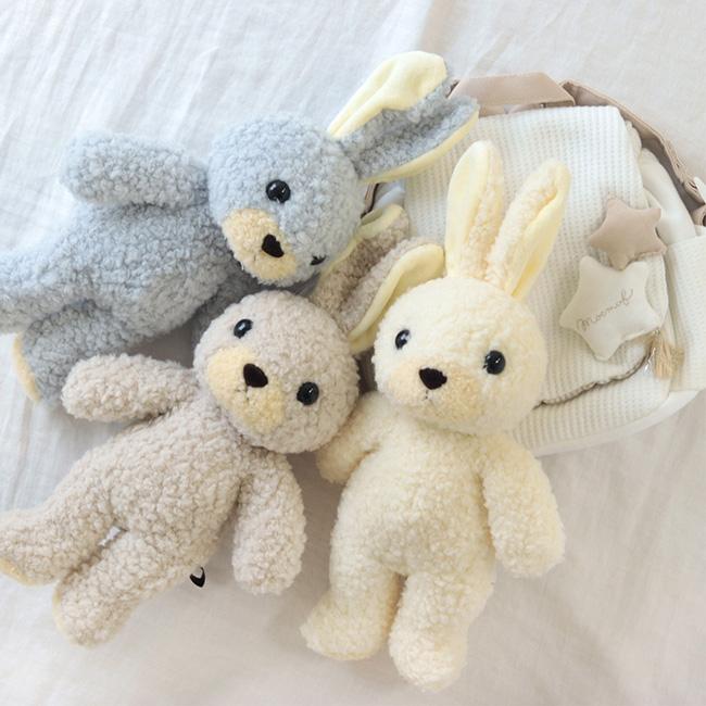 日本製 うさぎのぬいぐるみ ウサギのフカフカ Mサイズ(ウサギの