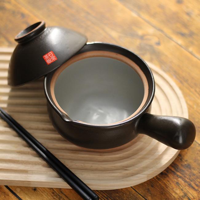 日常茶飯器 茶碗付き 行平鍋 620ml 黒マット(雪平鍋 土鍋 一人用 日本製 萬古焼 万古焼 ガス対応 ガス 直火 専用 1人用) 即納 | 