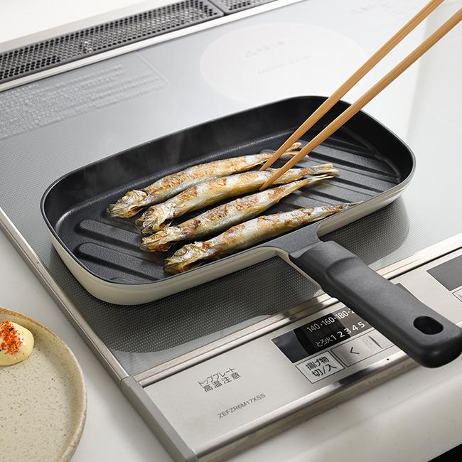 Ray.s(零)様お取り置き商品 leye レイエ コンパクトおさかなロースター LES3238 483250(IH 魚焼き