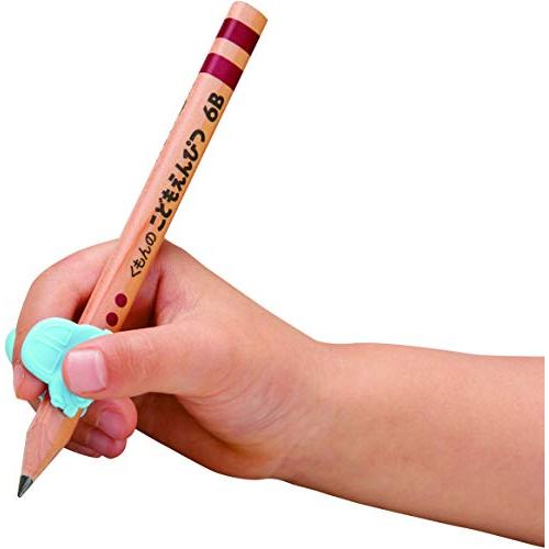 くもん 公文 KUMON こどもえんぴつ6B×1 三角えんぴつキャップ×1 もちかたサポーター×1 こどもえんぴつけずり青×1 はじめてセット |  | 02
