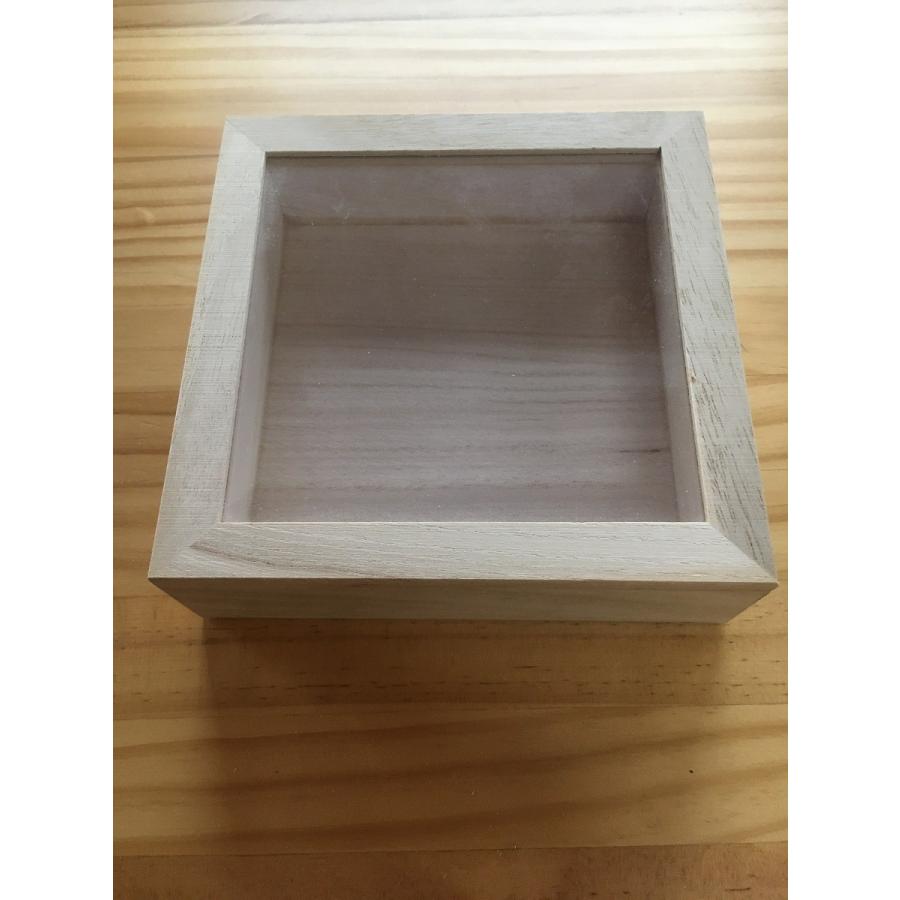 数量限定 アクリル窓タイプ桐箱 カブセ式 内寸 １１７ １１７ ２８ミリ Toku 006 桐箱空間 通販 Yahoo ショッピング