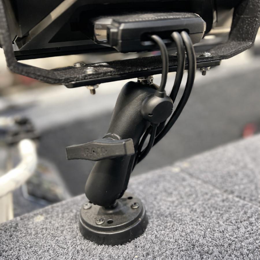 RAM MOUNTS（ラムマウント） // 即納 // ラムマウント 魚探マウント