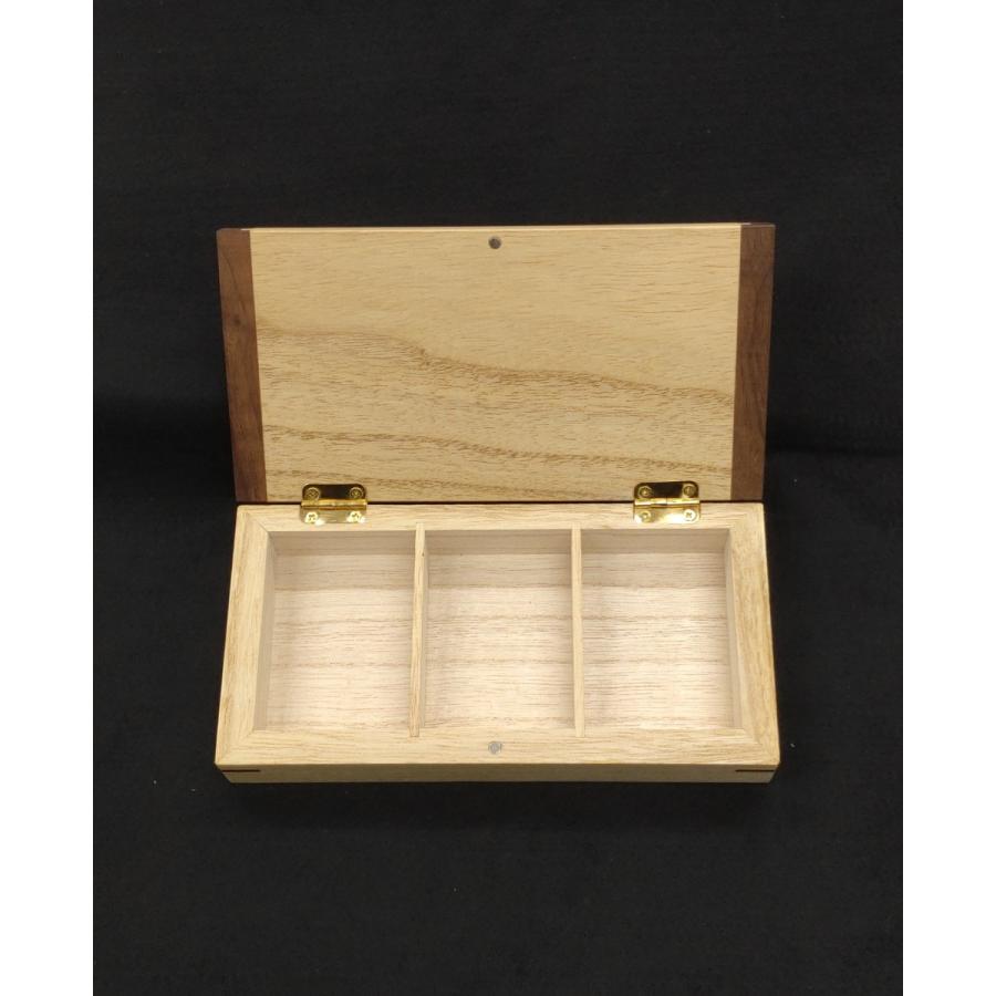 ZORO ワカサギ餌箱1段 : アングラーズプラザ岸波ヤフー店 - 通販