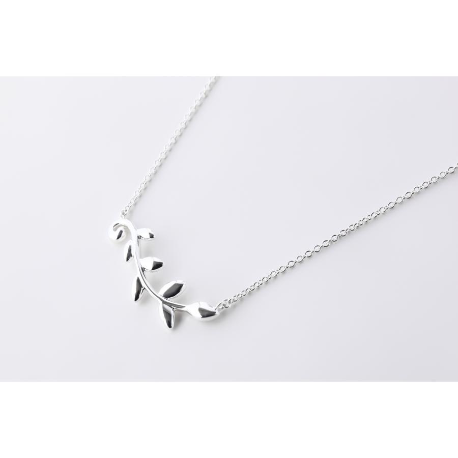 レディース　クリスマスセール プレゼント　ＴＩＦＦＡＮＹ＆ＣＯ. (ティファニー)　 パロマ・ピカソ オリーブ リーフ ヴァイン ペンダント 　並行輸入品 | TIFFANY&Co. | 03