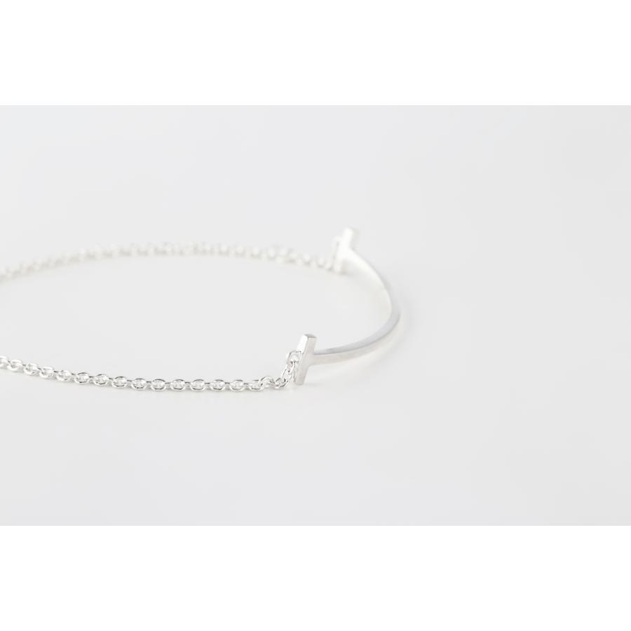 ブレスレット  　レディース　クリスマスセール　ＴＩＦＦＡＮＹ＆ＣＯ. (ティファニー)　T スマイル ブレスレット（ミディアム）   　並行輸入品 | TIFFANY&Co. | 09