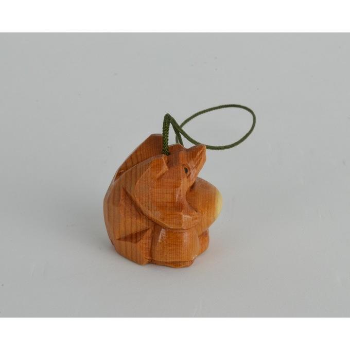 木製　狸の一刀彫りの彫刻 飛騨高山 一位一刀彫 根付 狸 24mm 伝統工芸品 民芸品 お土産 : きた