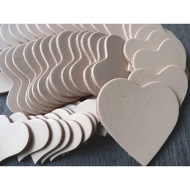 大6cmハートタグ２０枚無地/本ヌメ革タグでオリジナル名札・ネームプレート |  | 01