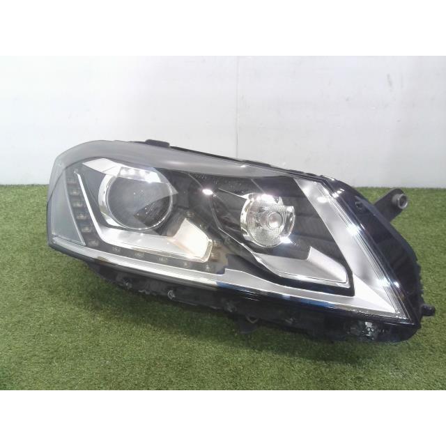 VW パサートヴァリアント DBA-3CCAX 右ヘッドランプ ヘッドライトASSY 