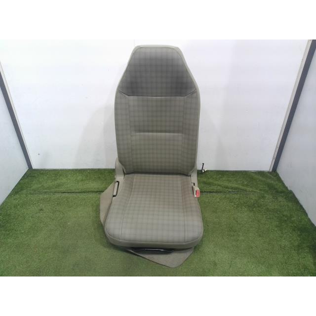 スズキ　エブリイ(DA64V.DA64W)運転席シート エブリイワゴン エブリィ EBD-DA64V 運転席シート ドライバーシート