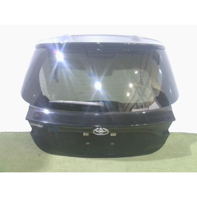 ヤリス 5BA-MXPA10 バックドア リアゲート 8W7 67005-52J11