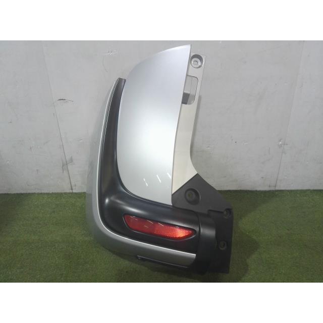 シエンタ(車) シエンタ DBA-NSP172G リアバンパーASSY 1F7 52162-52150 