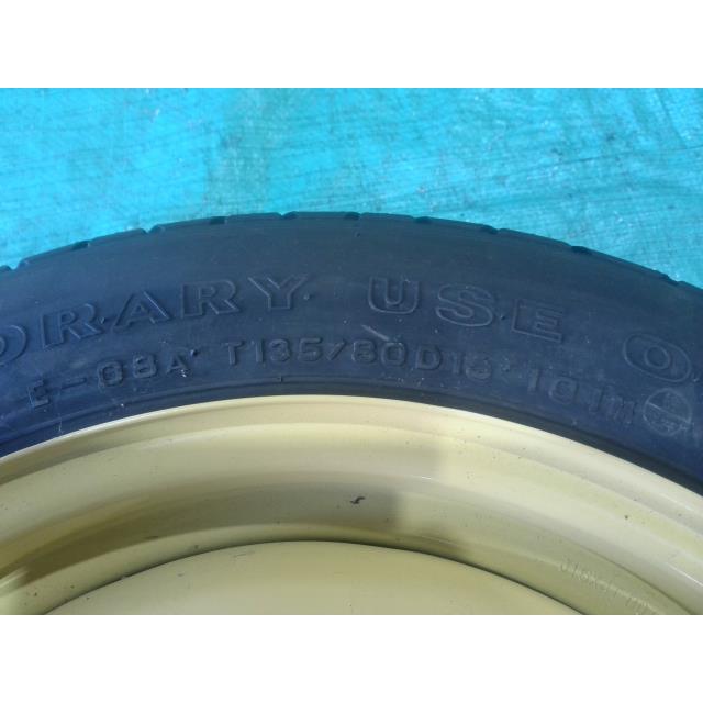 ヴォクシー トヨタ 80系 ノア エスクァイア 前期 純正 スペア ヴォクシー トヨタ 80系 ノア エスクァイア 前期 純正 スペア