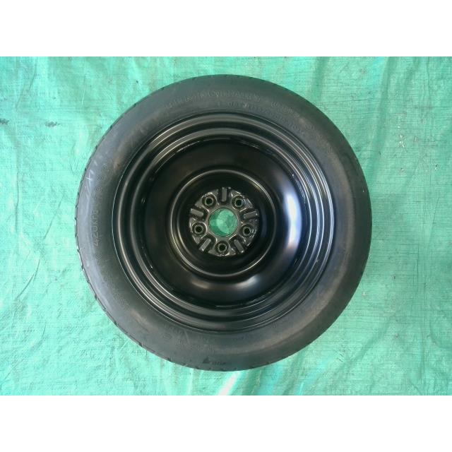 ヴォクシー トヨタ 80系 ノア エスクァイア 前期 純正 スペア ヴォクシー トヨタ 80系 ノア エスクァイア 前期 純正 スペア