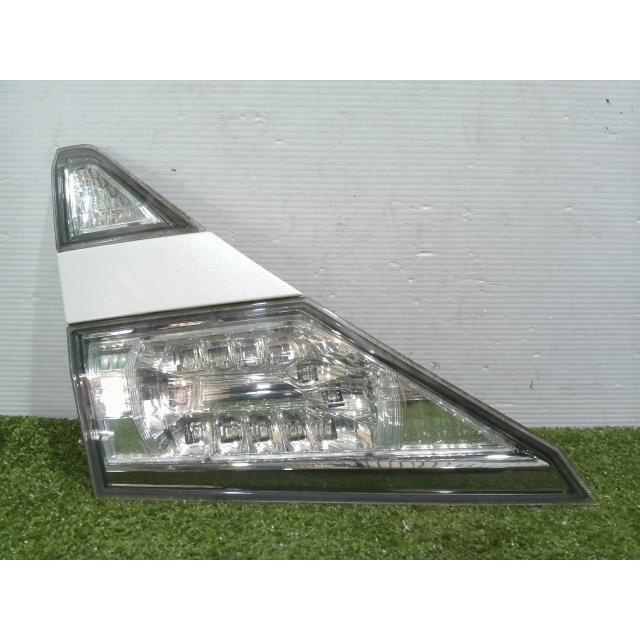 ヴェルファイア DBA-ANH20W 左フィニッシャーパネル 070 81590-58150