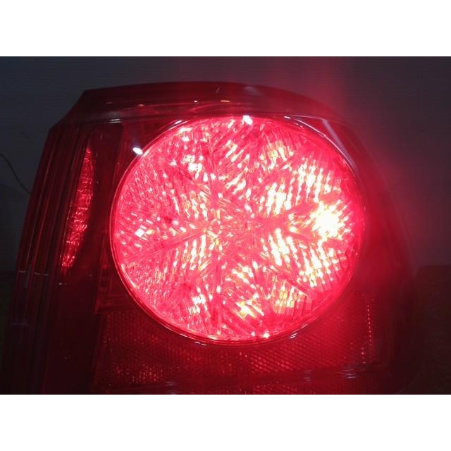 クラウン DBA-GRS200 右 テールランプ テールレンズ 062  81550-30C60の画像