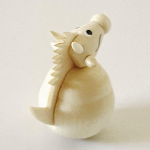 木製の十二支（干支） の 2024 たつ（辰）の起き上がりこぶし 白