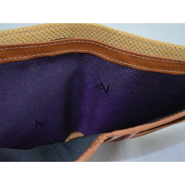 ◇イザイア◇未使用品 メンズ 2つ折り財布 パンチングレザー 札入れ 