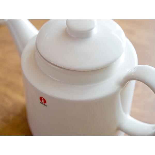 iittala/イッタラ TEEMA ティーマ ティーポット 1.0L 北欧 【iittala】（018495）＜ホワイト＞ 送料無料の画像