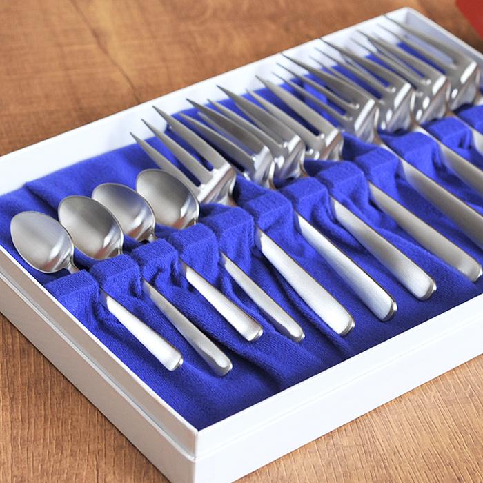 カイボイスン Grand Prix スナック ( つや消し ) 12pcセット [ Kay Bojesen カトラリー ステンレス ギフトセット 食器 洋食器 ブランド食器 北欧 ] | KAY BOJESEN DENMARK | 01