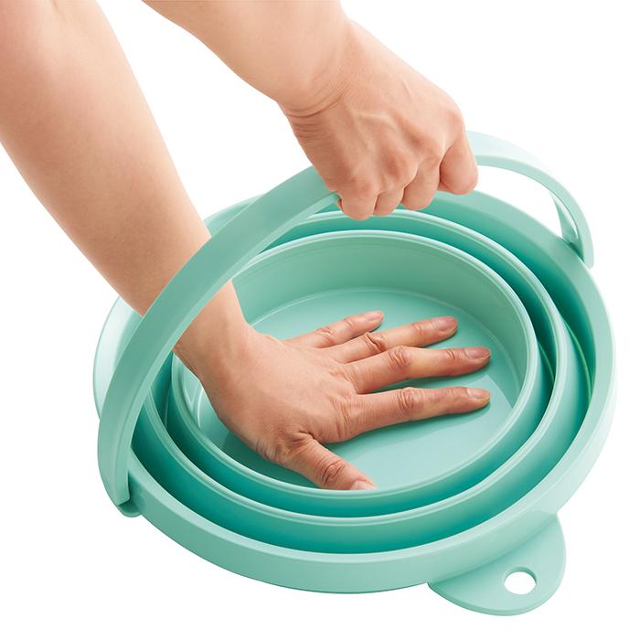 ソフトバケツ 8L 日本製 伊勢藤 8型 I-484 日本製 Iseto くすみカラー 8リットル バケツ 折りたたみ 折りたためる つけ置き 柔らかい ソフトタイプ |  | 04