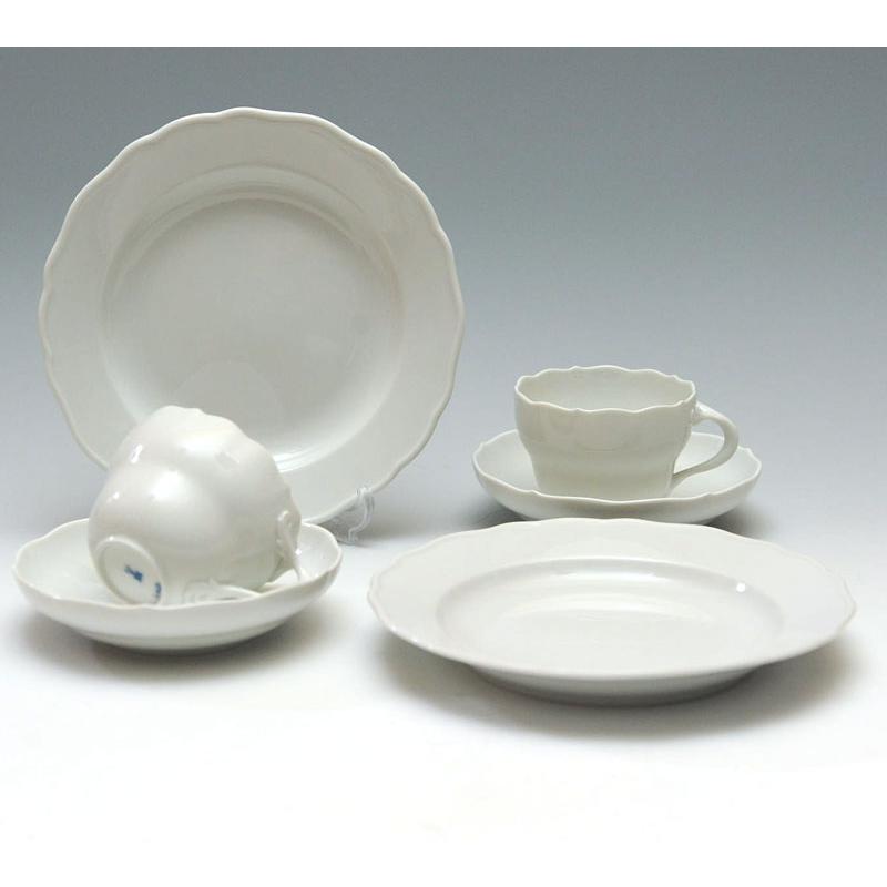 Meissen/マイセン 　コーヒーカップソーサー2客＆プレート20cm2枚セット＜ホワイト＞ | 