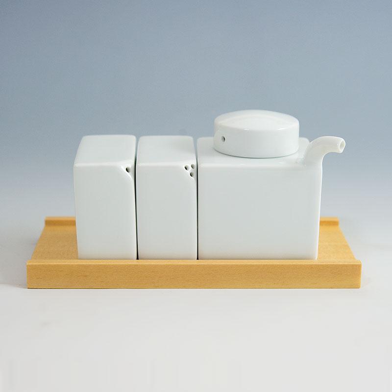 白山陶器 3点コンディメントセット 白磁 【 HAKUSAN 和食器 森正洋デザイン醤油さし・塩・こしょう 3点セット】 | 