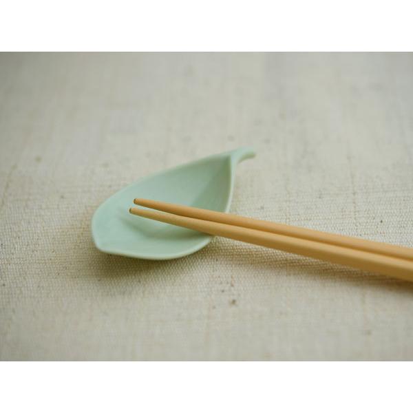 白山陶器 木の葉 はしおき 浅緑 [ HAKUSAN 和食器 ] | 