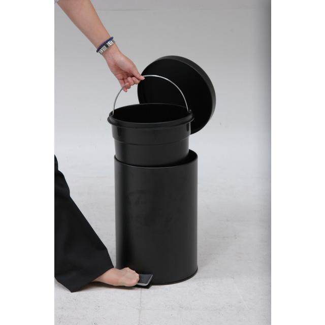 スチール ラウンドペダルペール 20L（79724）＜ブラック＞ |  | 01
