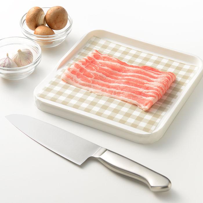 まな板シート 使い捨て オークス スクエア ミニ 50枚入り leye レイエ 日本製 まな板汚れ防止 色移り 臭い移り 雑菌対策 食中毒対策【1点までメール便送料無料】 |  | 01