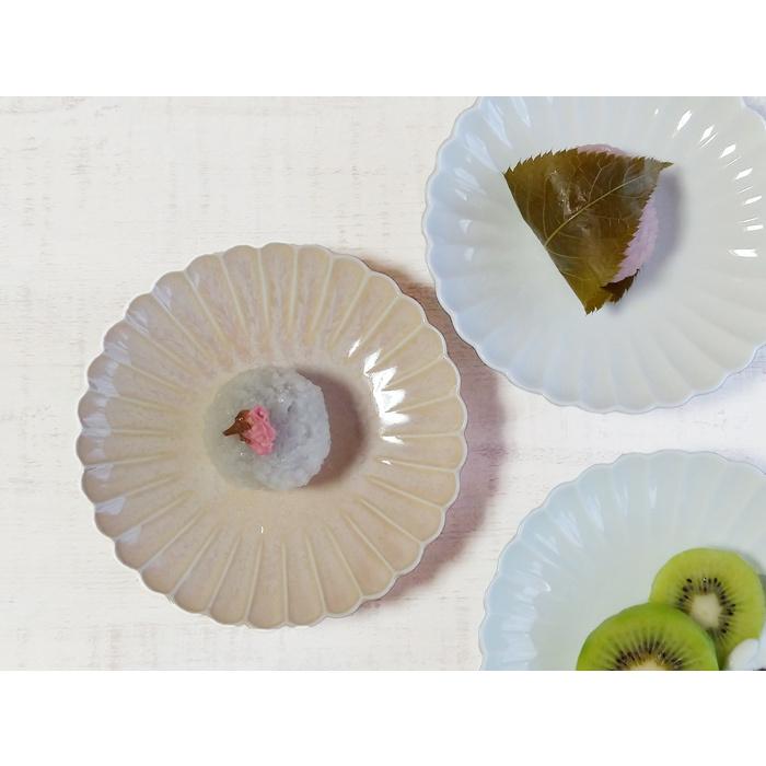 食器 小皿 取り皿 おしゃれ 14センチ 菊型 14cm 皿 デザート皿 食器 小皿 取り皿 おしゃれ 14センチ 菊型 14cm 皿 デザート皿