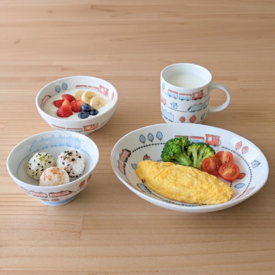 子供食器セット とれいんとれいん 7点セット 皿 小鉢 茶碗 マグ 箸
