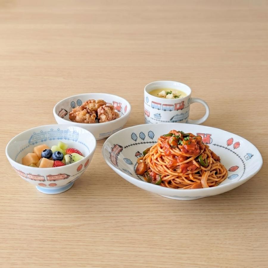 子供食器セット とれいんとれいん 7点セット 皿 小鉢 茶碗 マグ 箸
