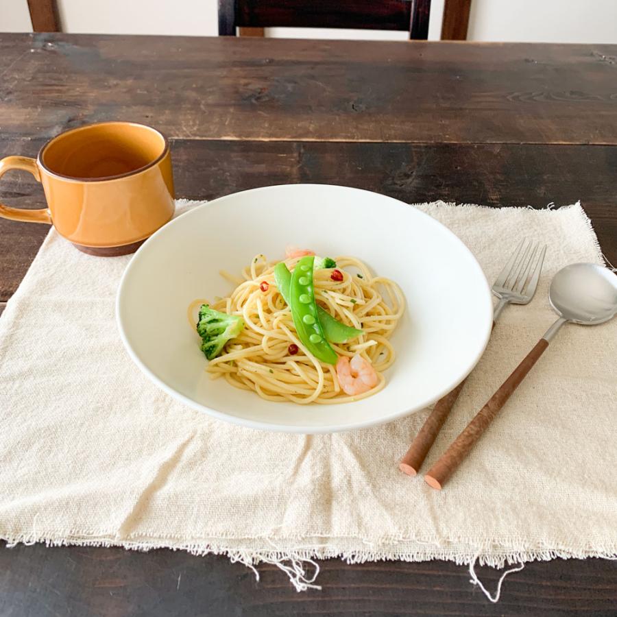 洋食器 大皿 ナチュラル キッチン 22cm 深皿 パスタ皿 選べる3色 : み
