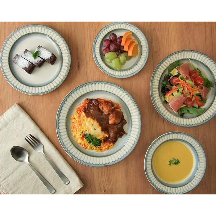 青い お花の サラダプレート 21cm 深皿 浅ボウル 美濃焼 食器 通販 器 スープ皿 |  | 01