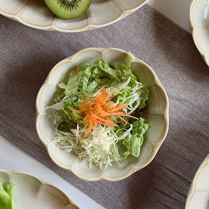 食器 小鉢 輪花クリーム釉4 5小鉢 和食器 かふぇ風 菊花 花型 おしゃれ かわいい 0030 みのさららヤフー店 通販 Yahoo ショッピング