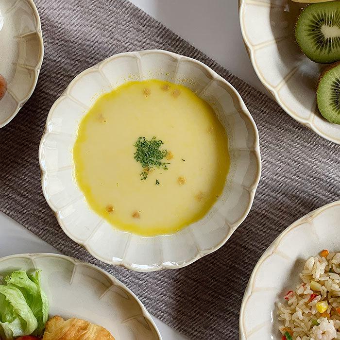 食器 中鉢 輪花クリーム釉5.0寸浅鉢 煮物鉢 ボウル サラダボウル 花形