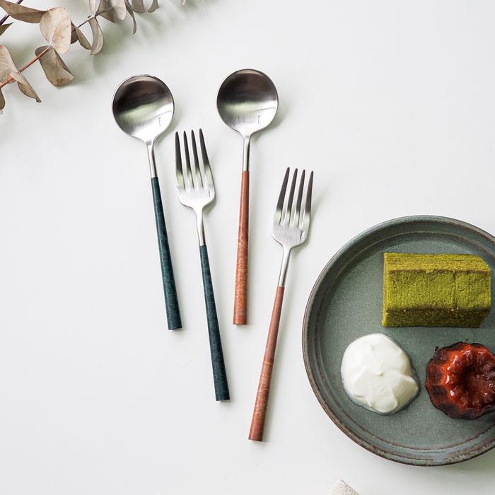 Ladyマーブル模様 食器セット 4点スプーンとホーク8本付き