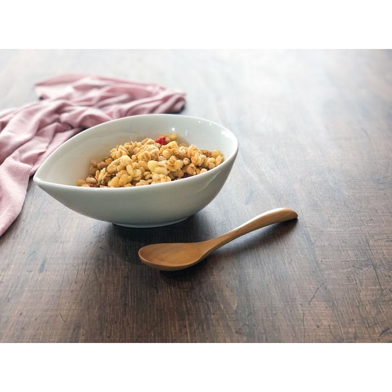 保存版 クイーンプログレ しずく 18cm 深 ボール 白い食器 サラダボウル おしゃれ洋食器 カフェ食器 カフェ風 ボウル 在庫限り 業務用食器 Discoversvg Com