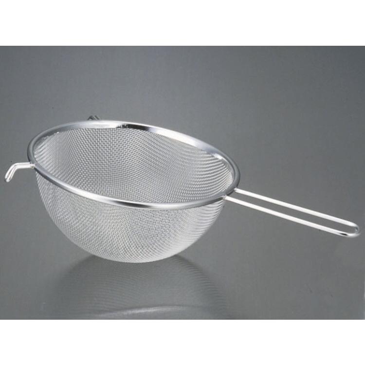 日本製 18-8ステンレス製 シェイプラインストレーナー(片共柄) 18cm