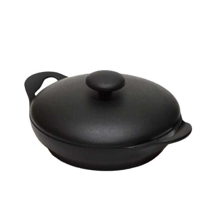 岩鋳（IWACHU） キャセロール 20cm (浅型) 南部鉄器 クロコ(CUROCO