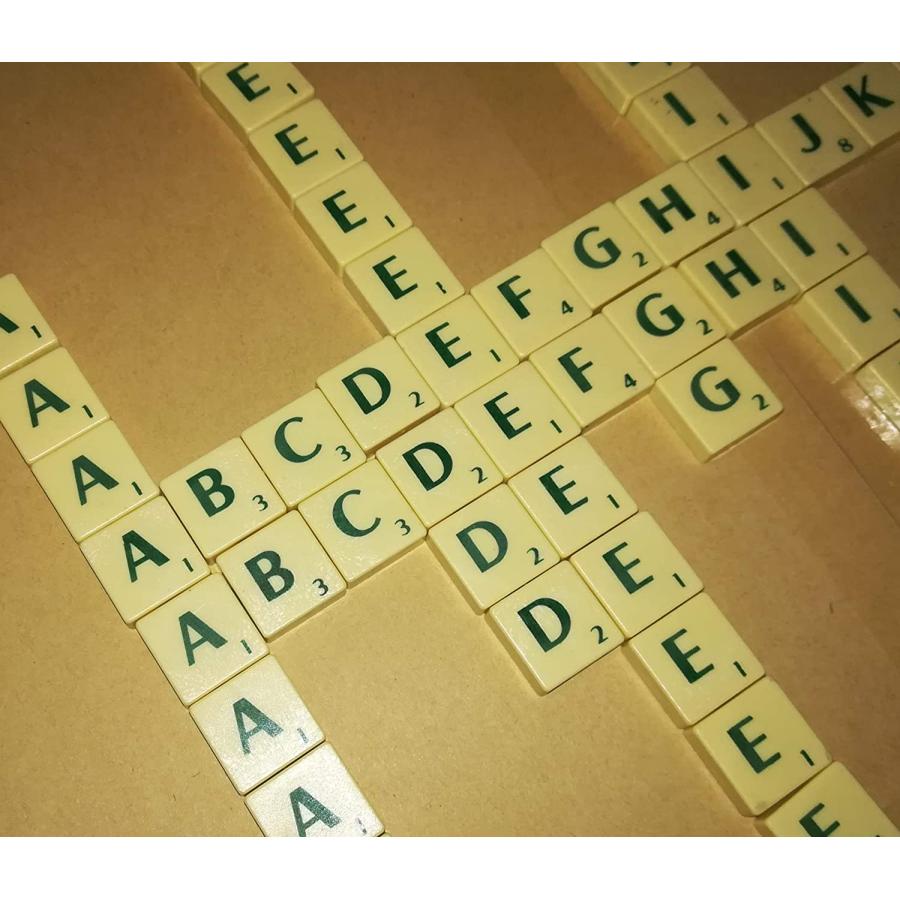 英文字 タイル Scrabble Tiles 100枚セット アルファベット マス クロスワード おもちゃ 教育 ゲーム　英文字は黒色｜kiumibaby｜03