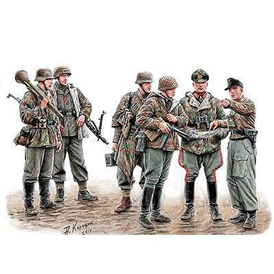 1/35スケールプラモデル ドイツ・戦闘兵士6体1945-迷彩スモック