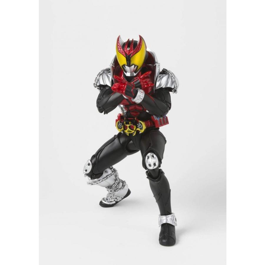BANDAI SHFiguarts 仮面ライダーキバ　キバフォーム レビュー】S.H.Figuarts（真骨彫製法） 仮面ライダーキバ キバ