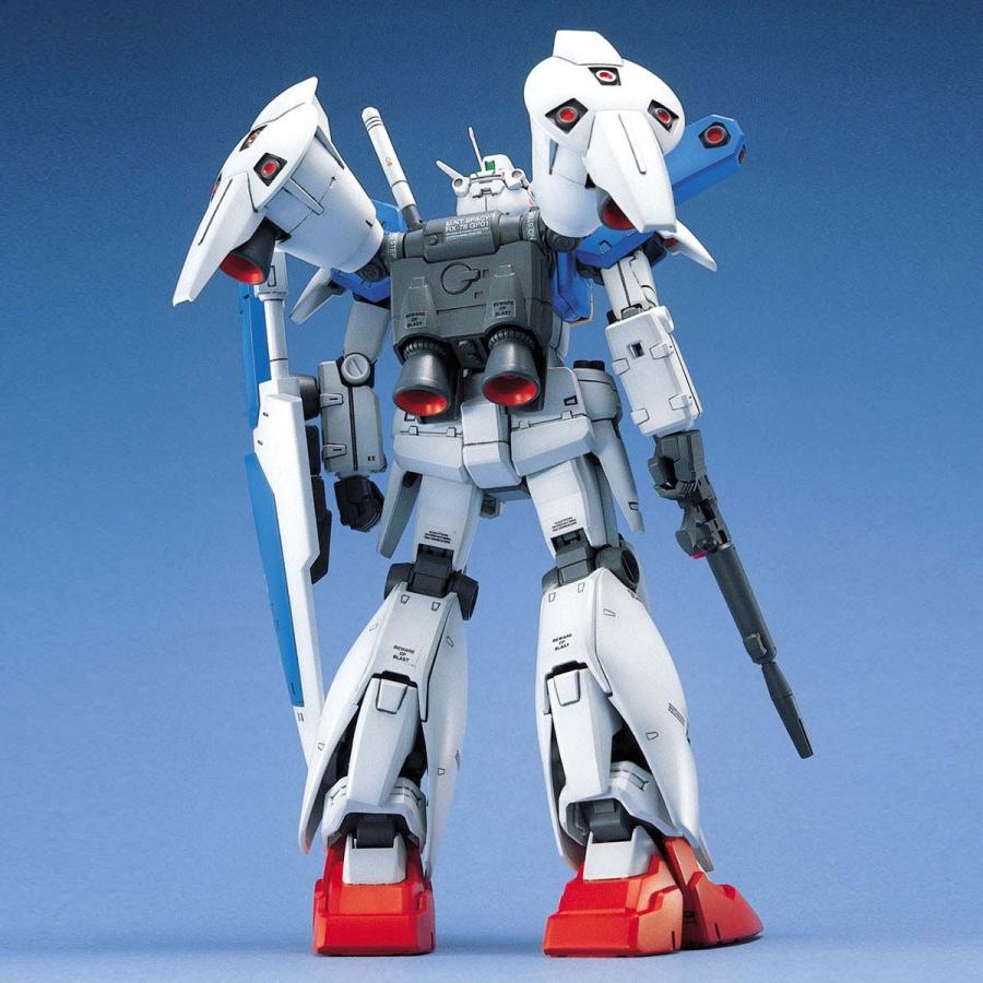 BANDAI 1/100スケール MG RX-78GP01-Fb ガンダム試作1号機 BANDAI 1/100スケール MG RX-78GP01-Fb ガンダム試作1号機