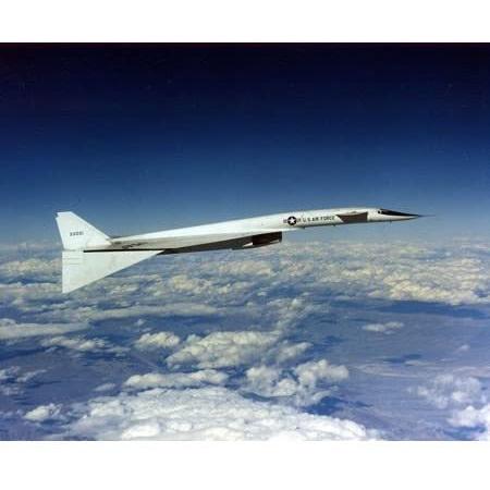 イタレリ　1/72 XB-70 超音速爆撃機プラモデル Amazon.com: Italeri XB-70 Valkyrie : Arts, Crafts & Sewing