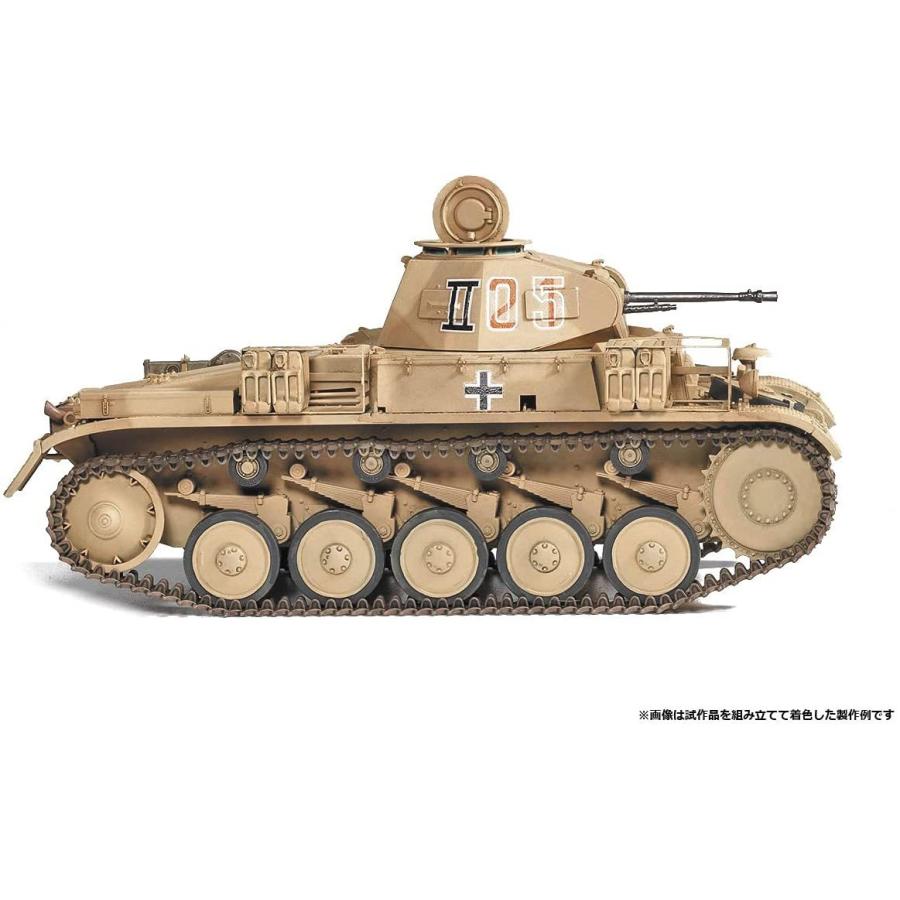 1/35スケール ドイツ軍 II号戦車 F型 北アフリカ戦線 : 8809258923817 