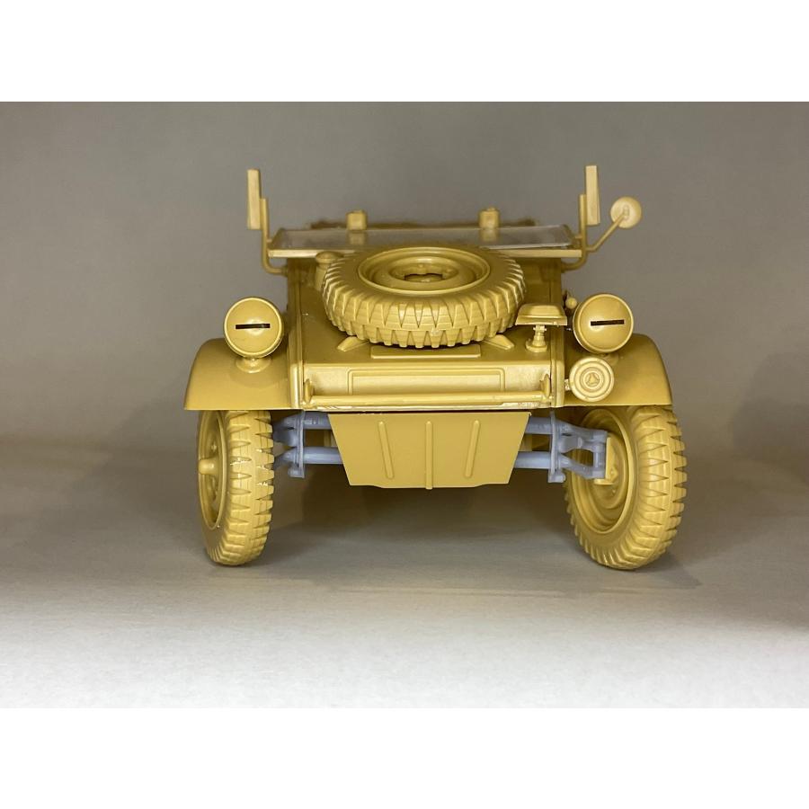 1/35スケール　ドイツPkw.K1キューベルワーゲン82型前輪ステアリング　セット（レジン製パーツ）＊本体は含まれません |  | 08