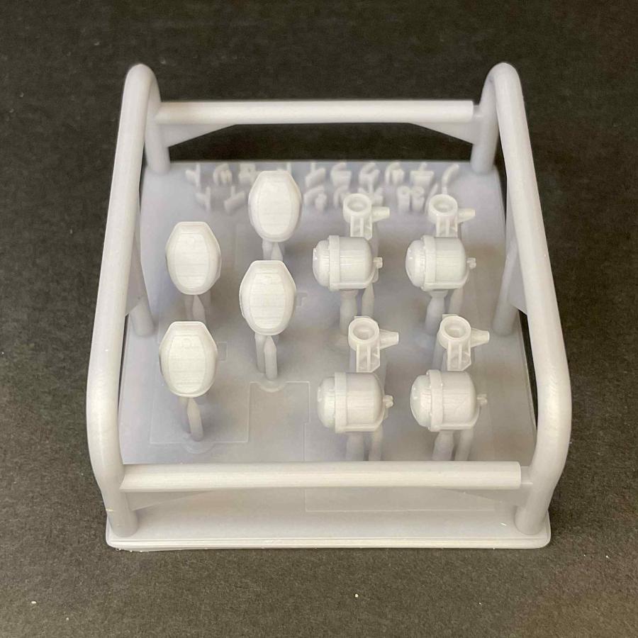 1/35　ドイツ軍ボッシュライト・ノテックライトセット |  | 05