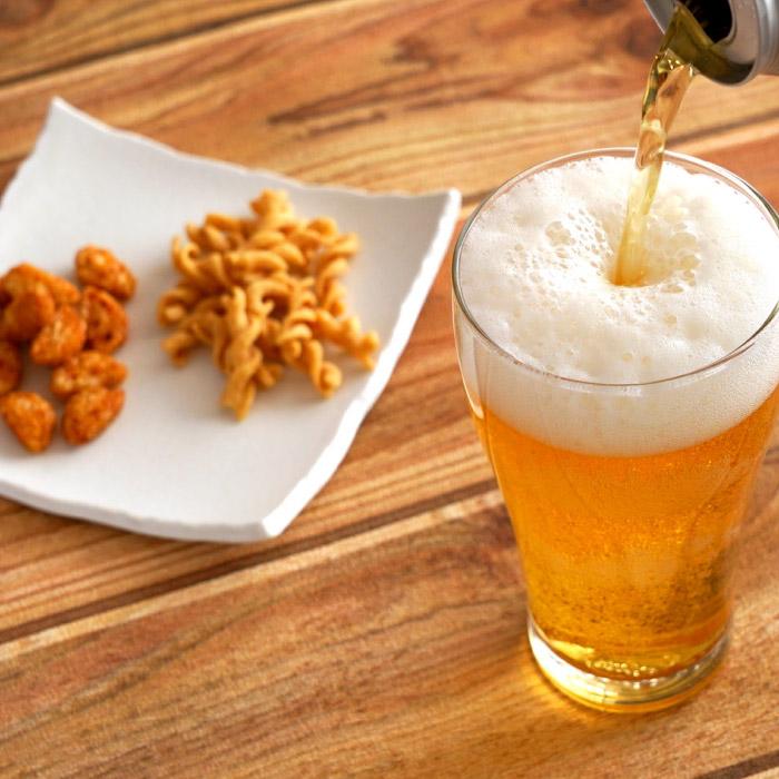 スーパードライ ビール ギフト 逸品 お菓子 4袋 ＆ 4本 飲み比べ